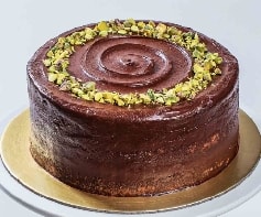 Sürpriz Çikolatalı Fıstıklı Pasta 2-3 Kişilik